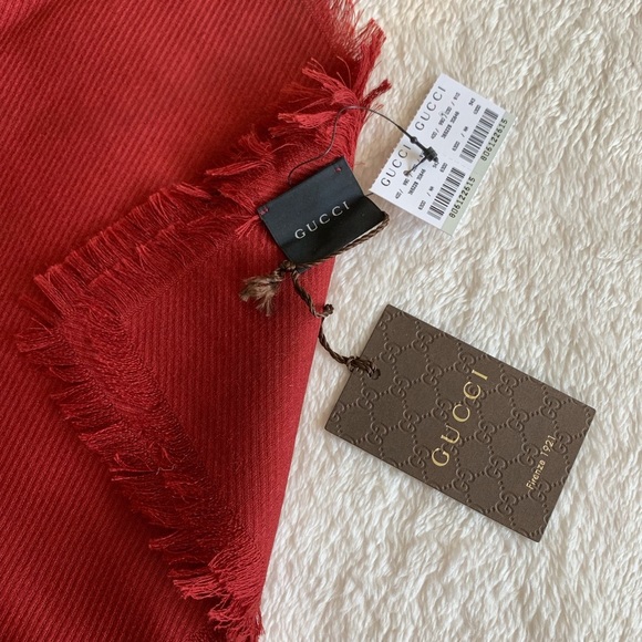 NWT Authentic Gucci Silk Wool Blend Large Square Scarf Shawl Maroon Red - Picture 5 of 7